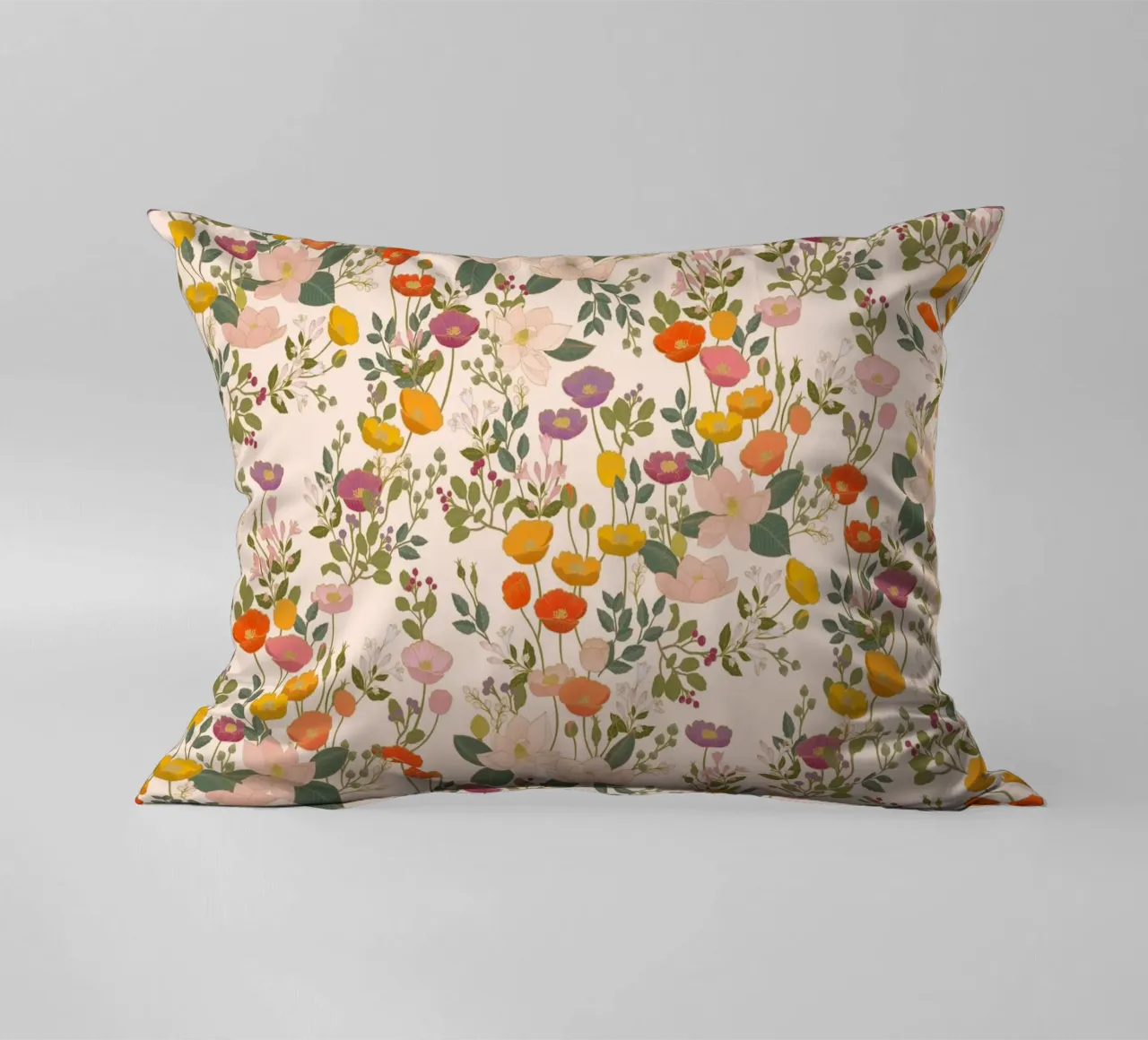 Cecilia Mok - Cloisonne botanica cuscino da The Artcircle