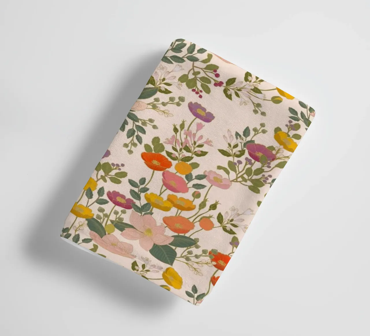 Cecilia Mok - Cloisonne botanica asciugamano da bagno da The Artcircle