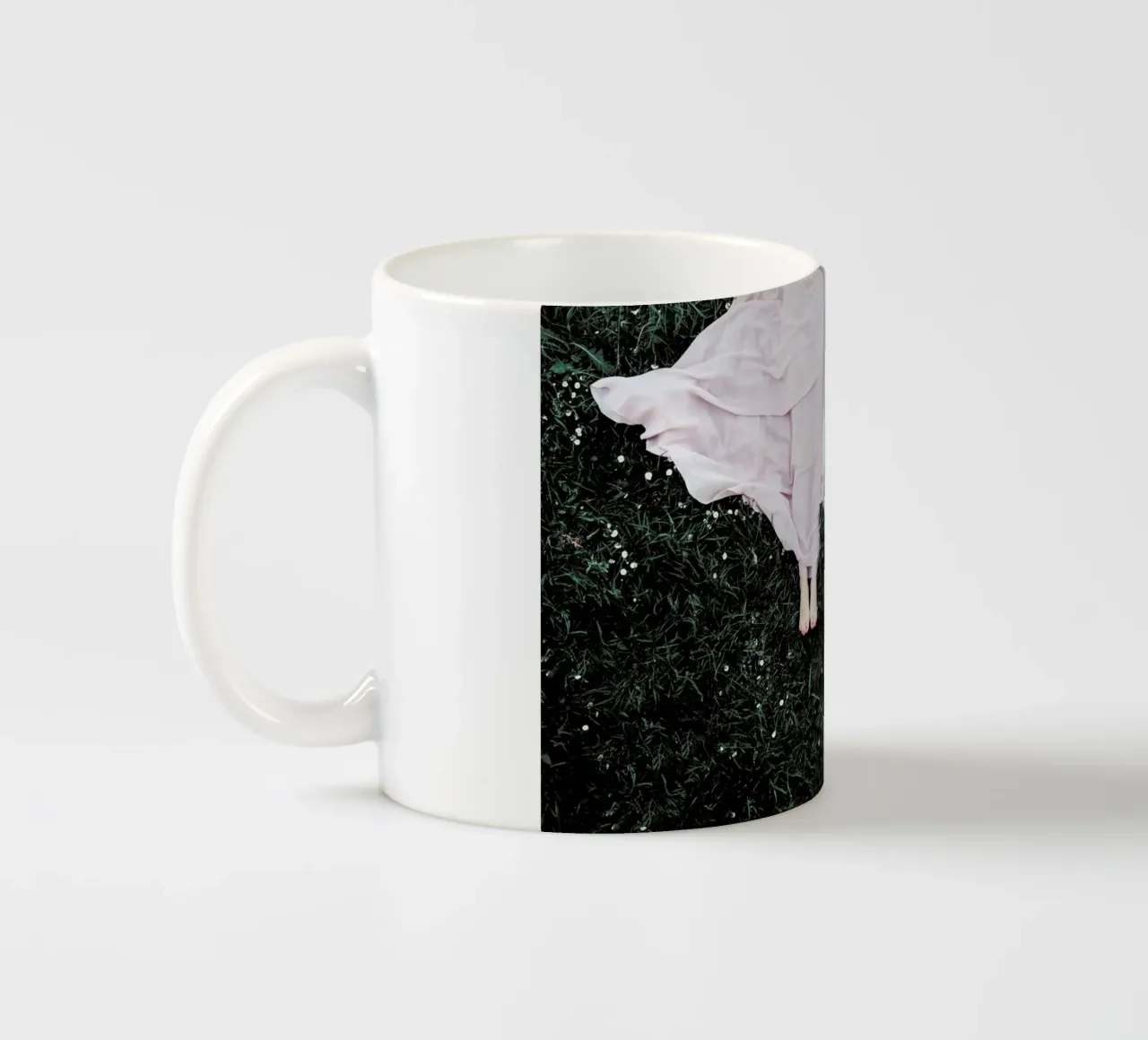 Spring Dream tazza in ceramica da Jovana Rikalo
