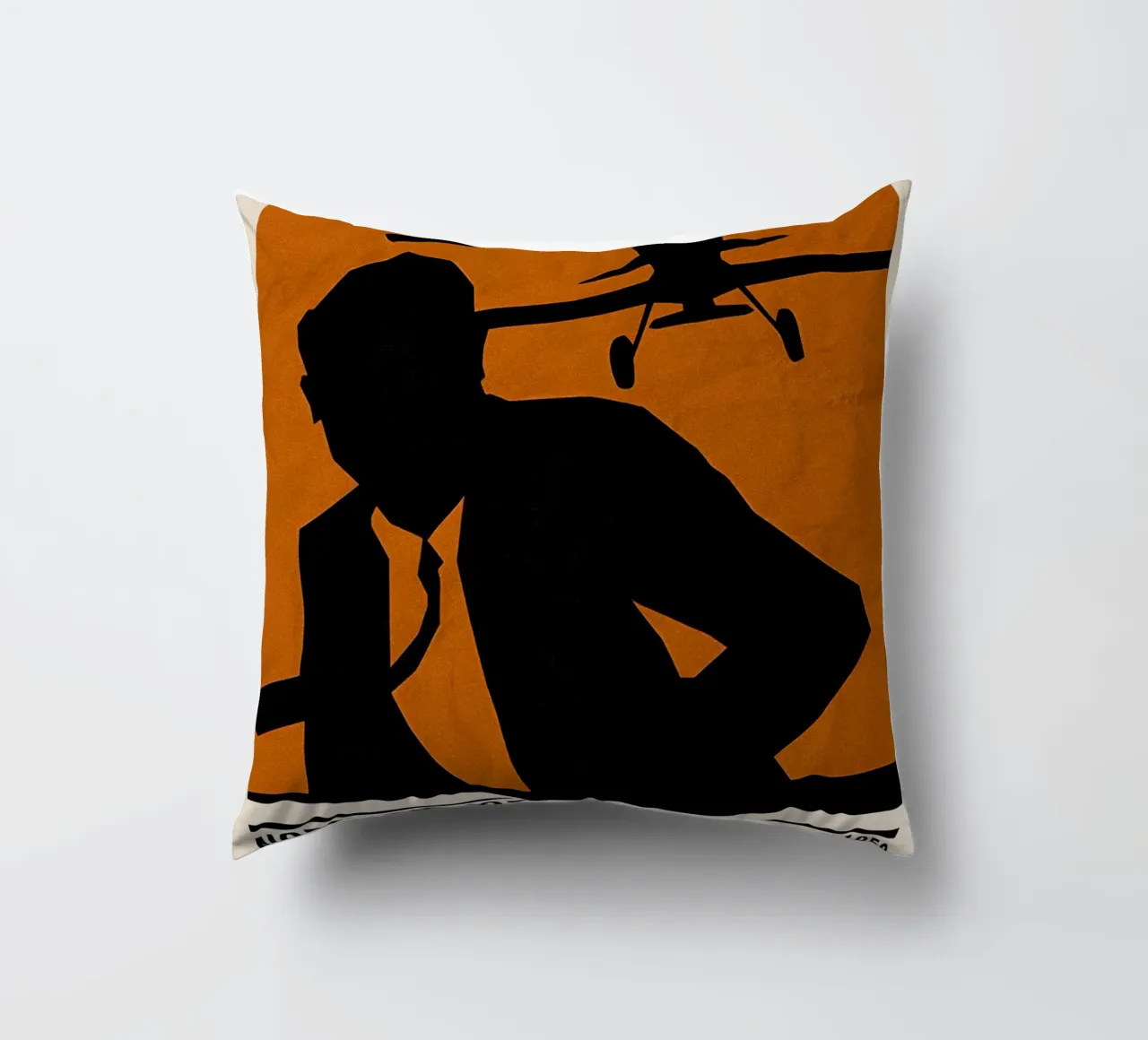 North by Northwest cuscino da TheArtstudio