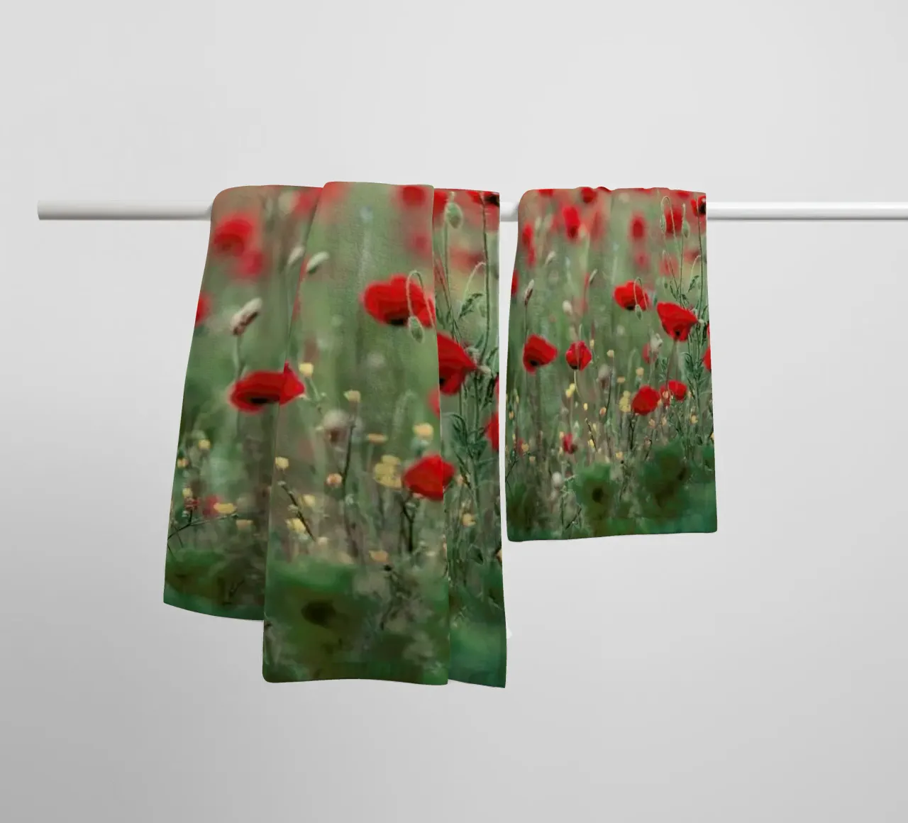 Poppy Field asciugamano da bagno da Jovana Rikalo