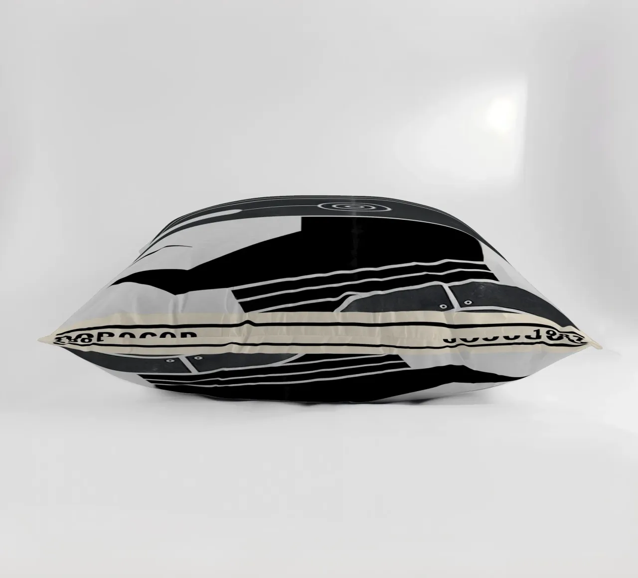 RoboCop cuscino da TheArtstudio