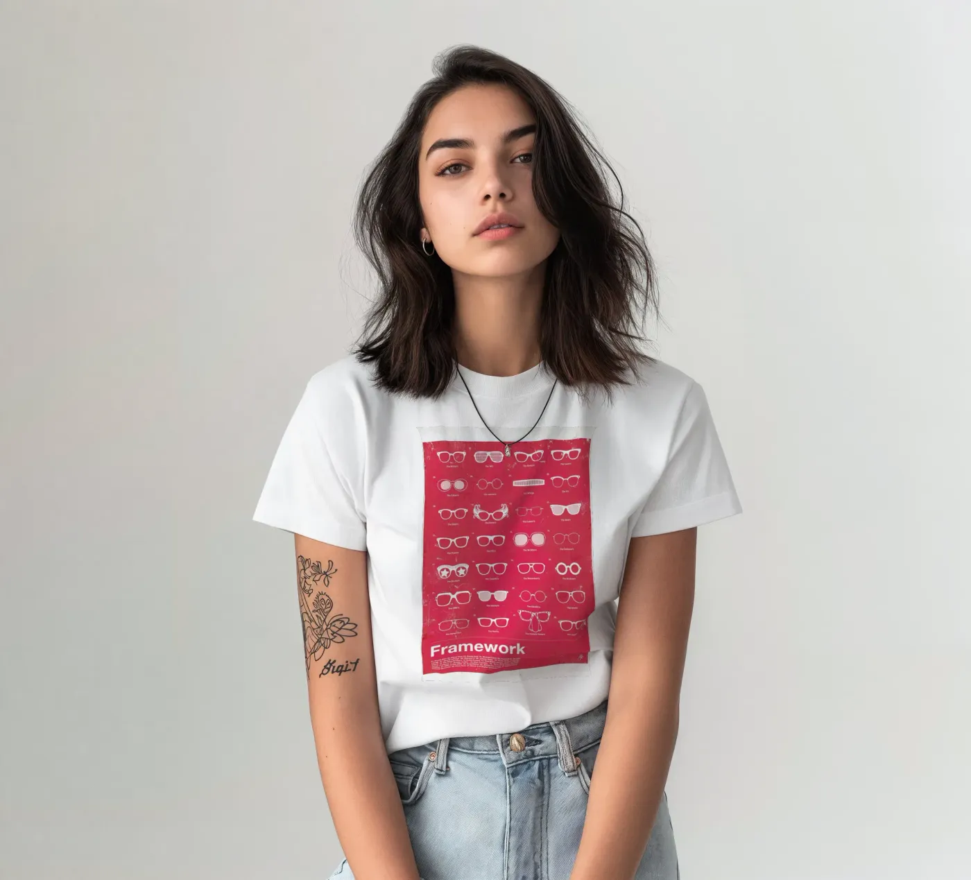 Framework T-Shirt von Moxy Creative House