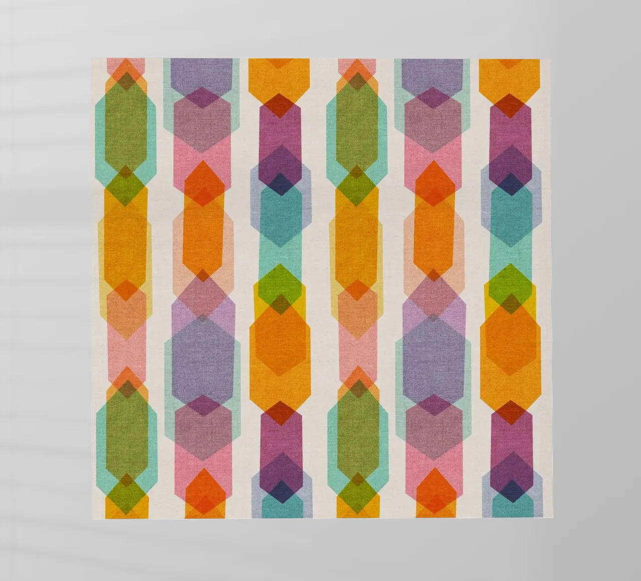 Cecilia Mok - Elements Rainbow Half Drop pellicola backlit da The Artcircle