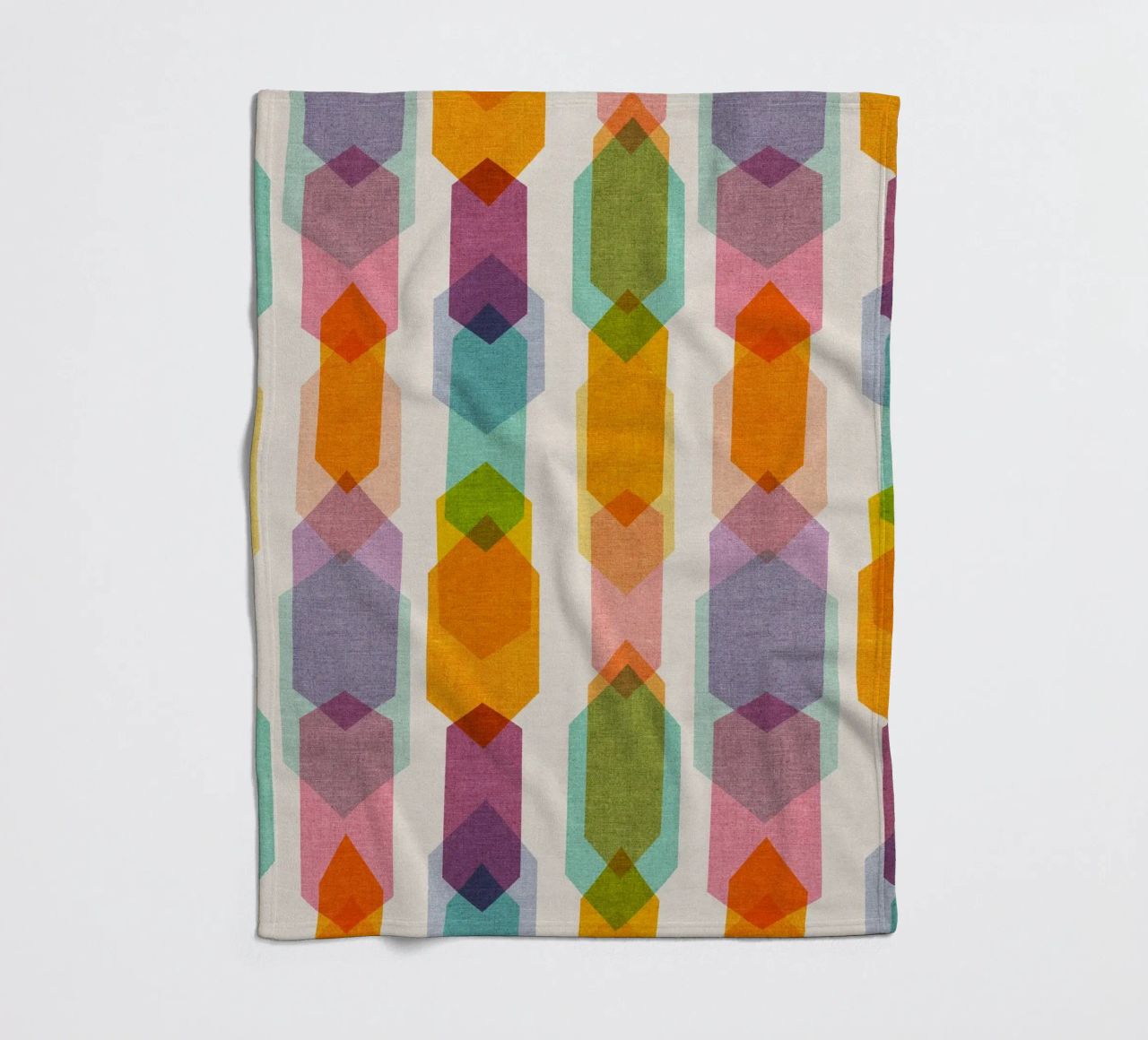 Cecilia Mok - Elements Rainbow Half Drop coperta in pile da The Artcircle