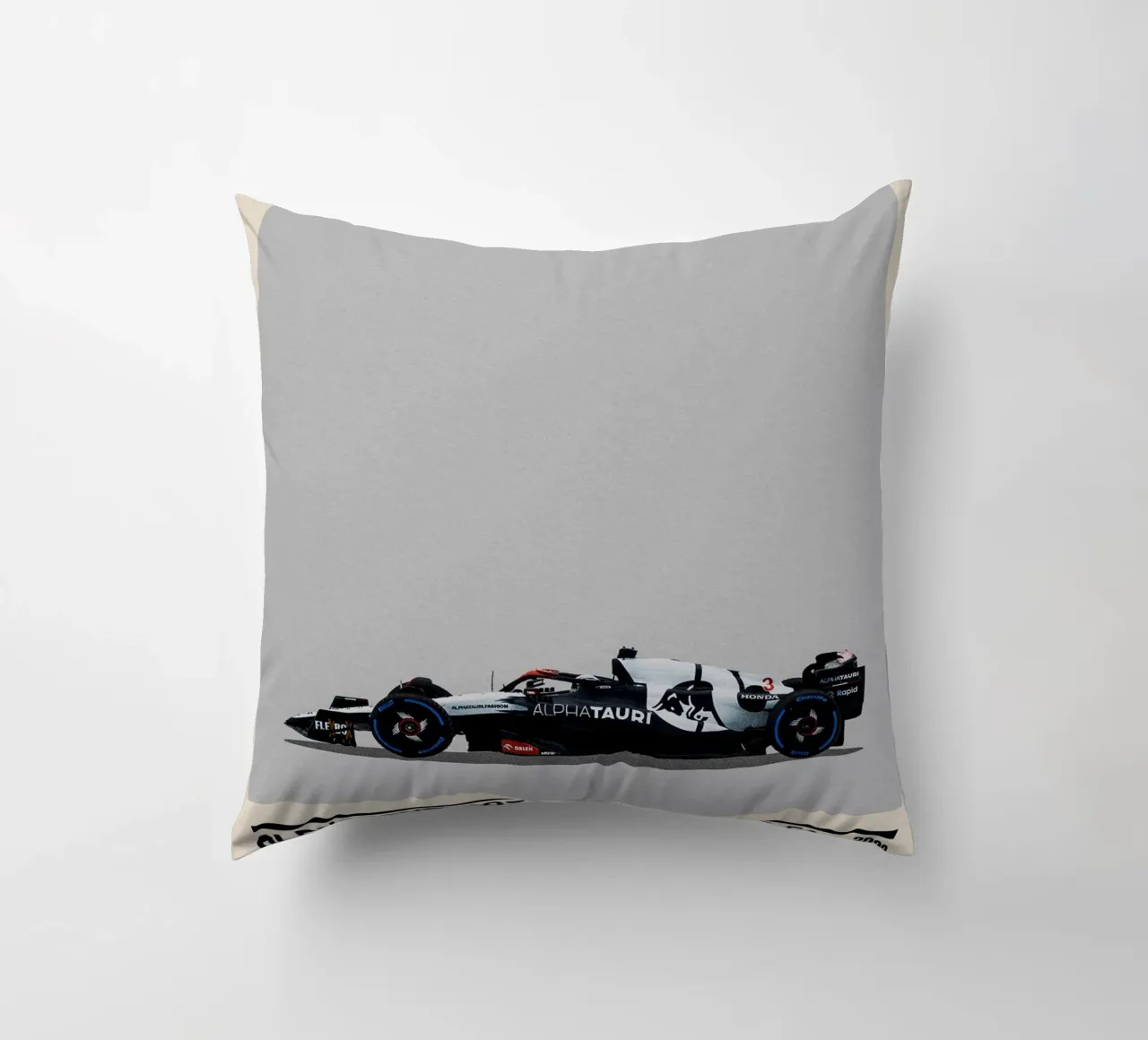 AlphaTauri AT04 Honda RBPT F1 10° Belgian GP cuscino da TheArtstudio