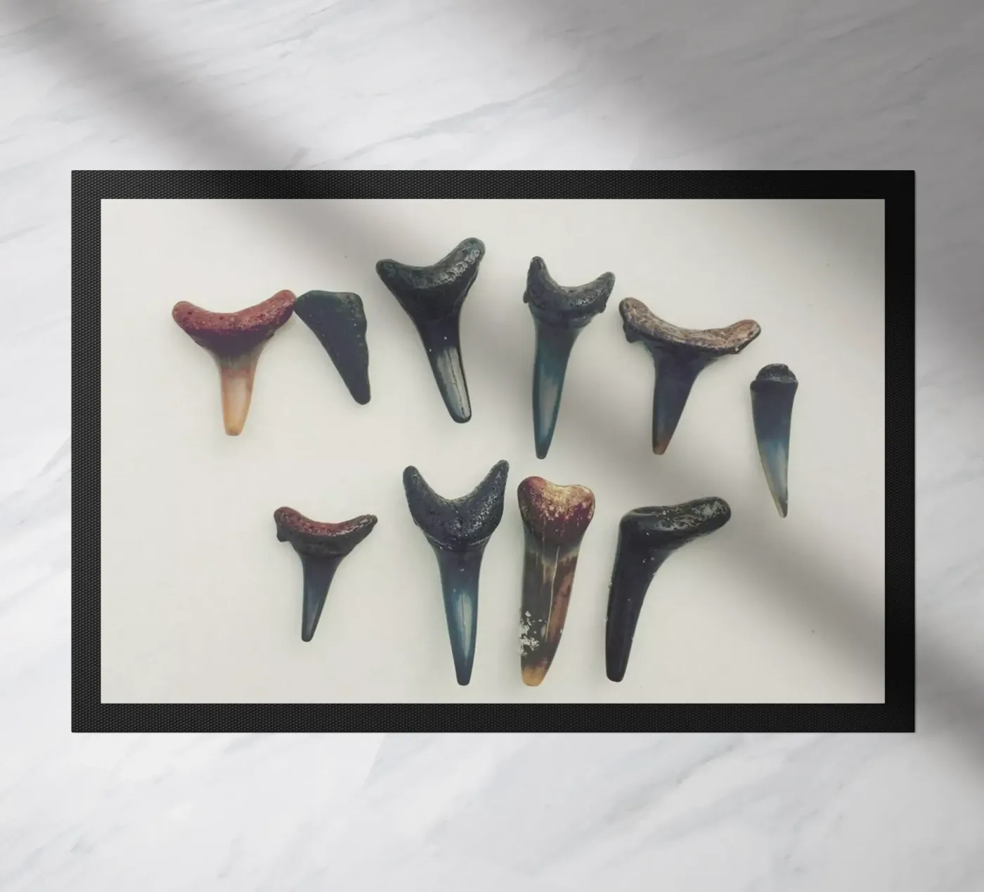 Sharkesteeth deurmat van Catherine McDonald