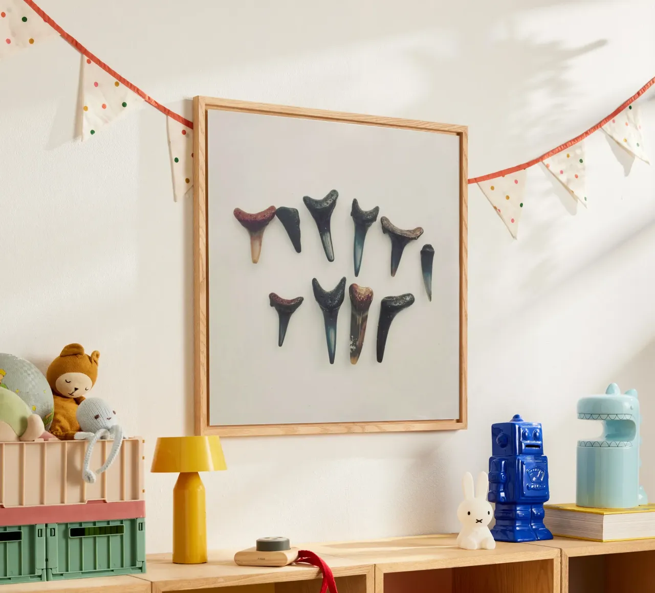 Sharkesteeth plexiglass da Catherine McDonald