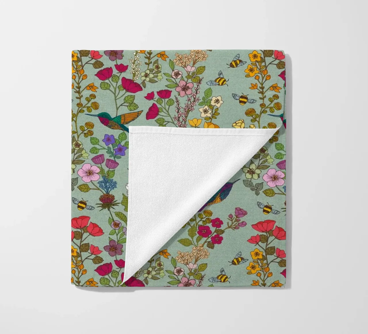 Cecilia Mok - Uovo d'anatra con colibrì e api telo mare da The Artcircle