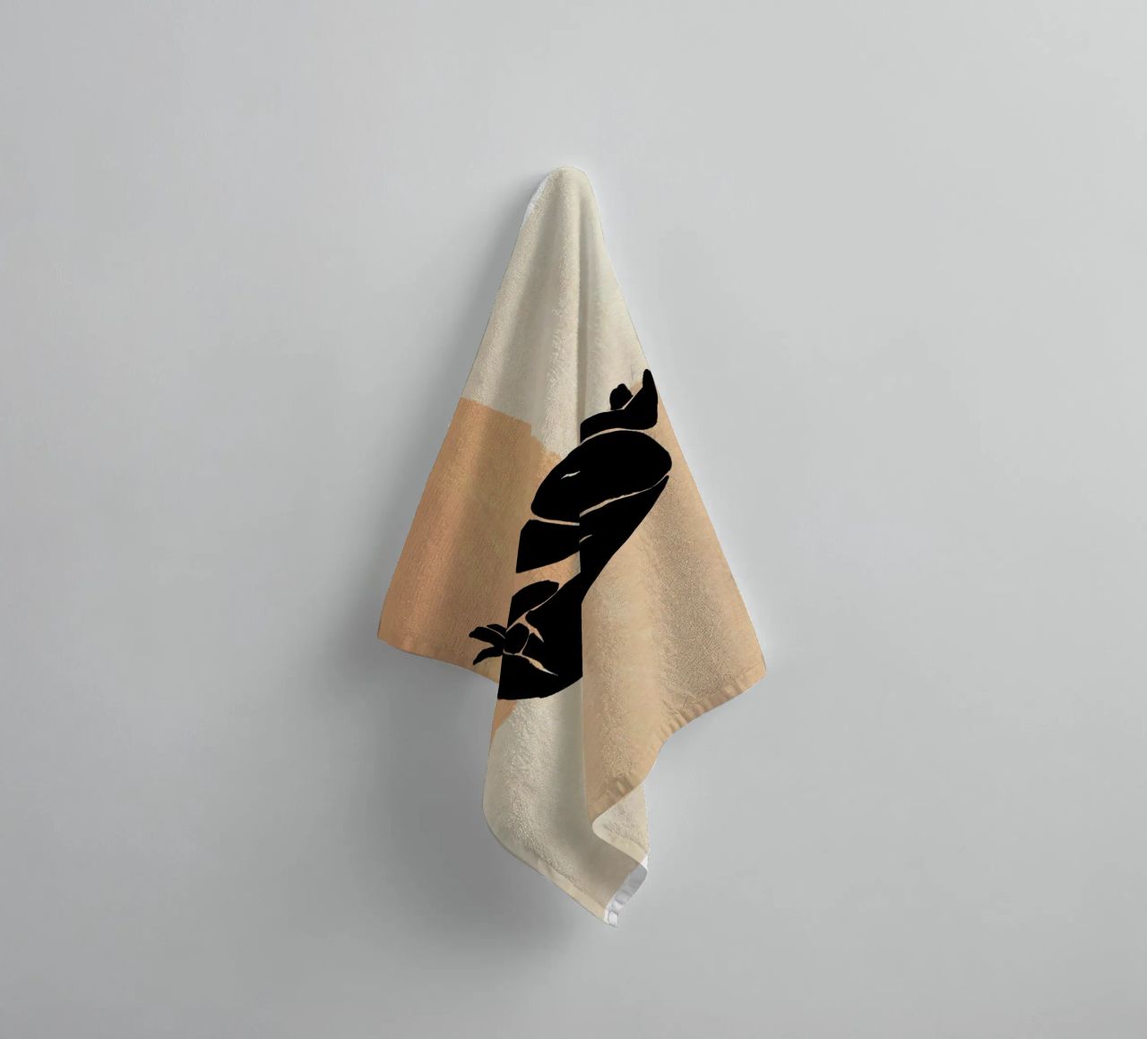 L'Abstraction No 2 towel by treechild
