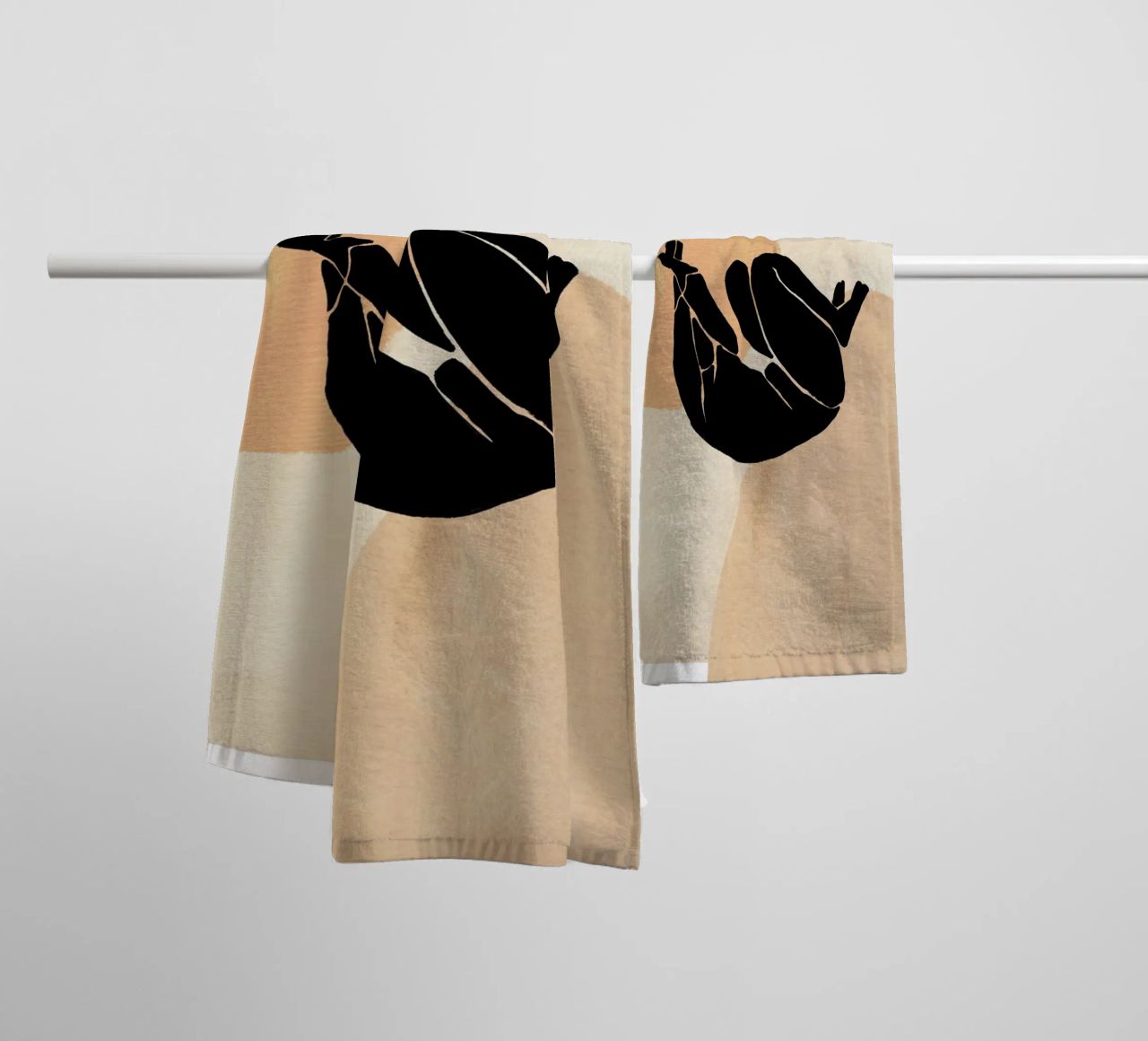 L'Abstraction No 2 towel by treechild
