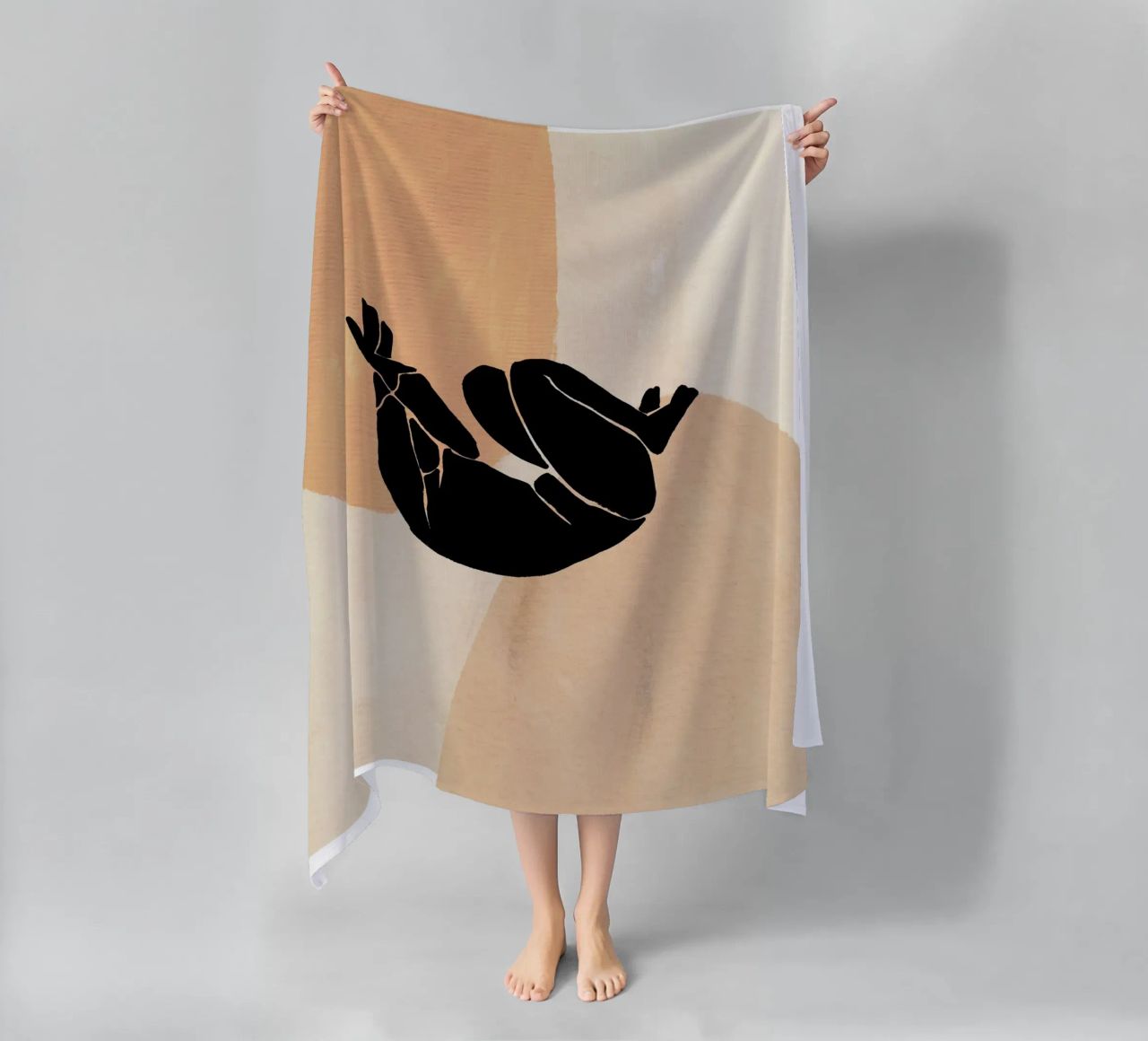 L'Abstraction No 2 beach towel by treechild