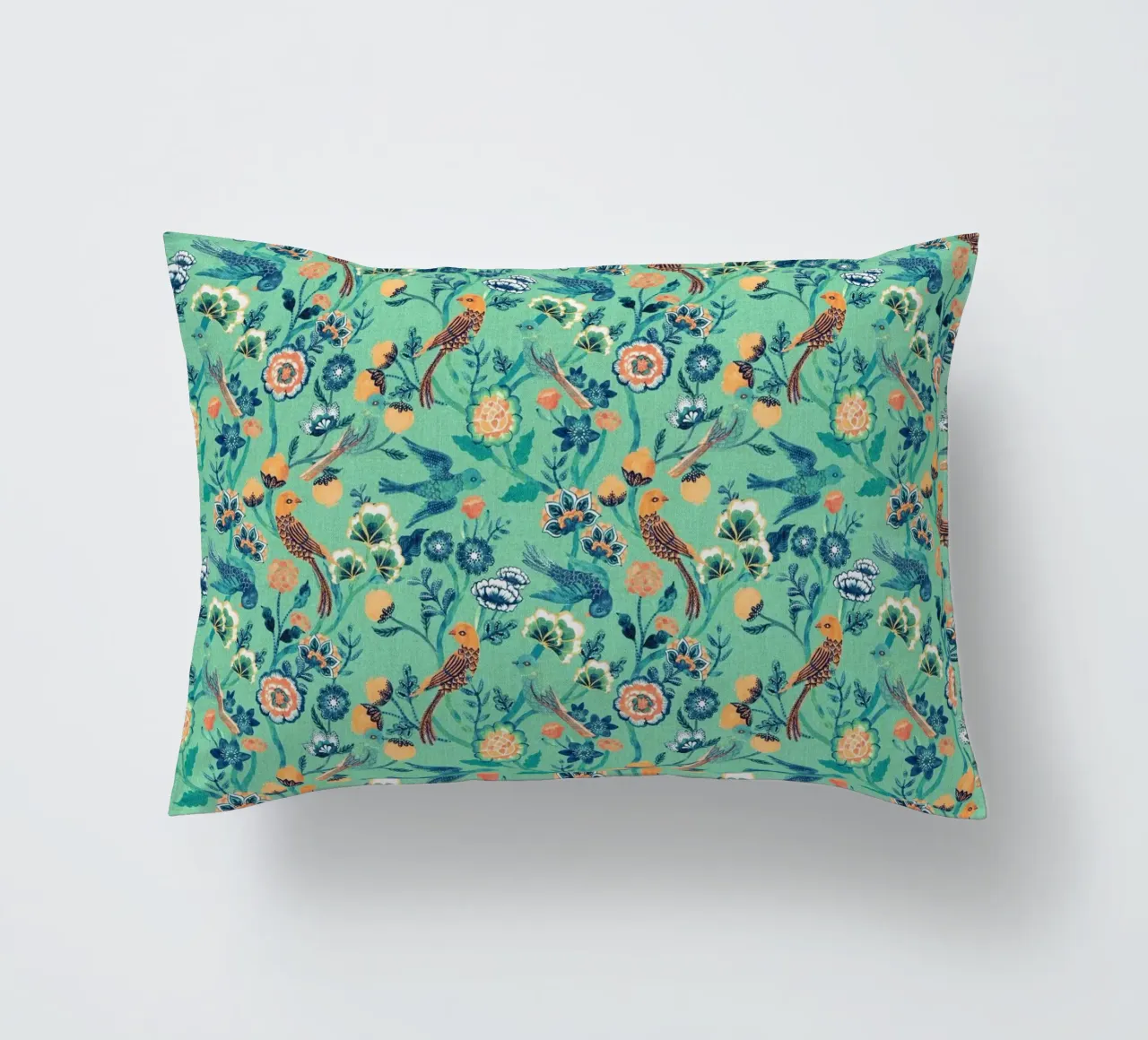 Cecilia Mok - Chintz indiano acqua cuscino da The Artcircle