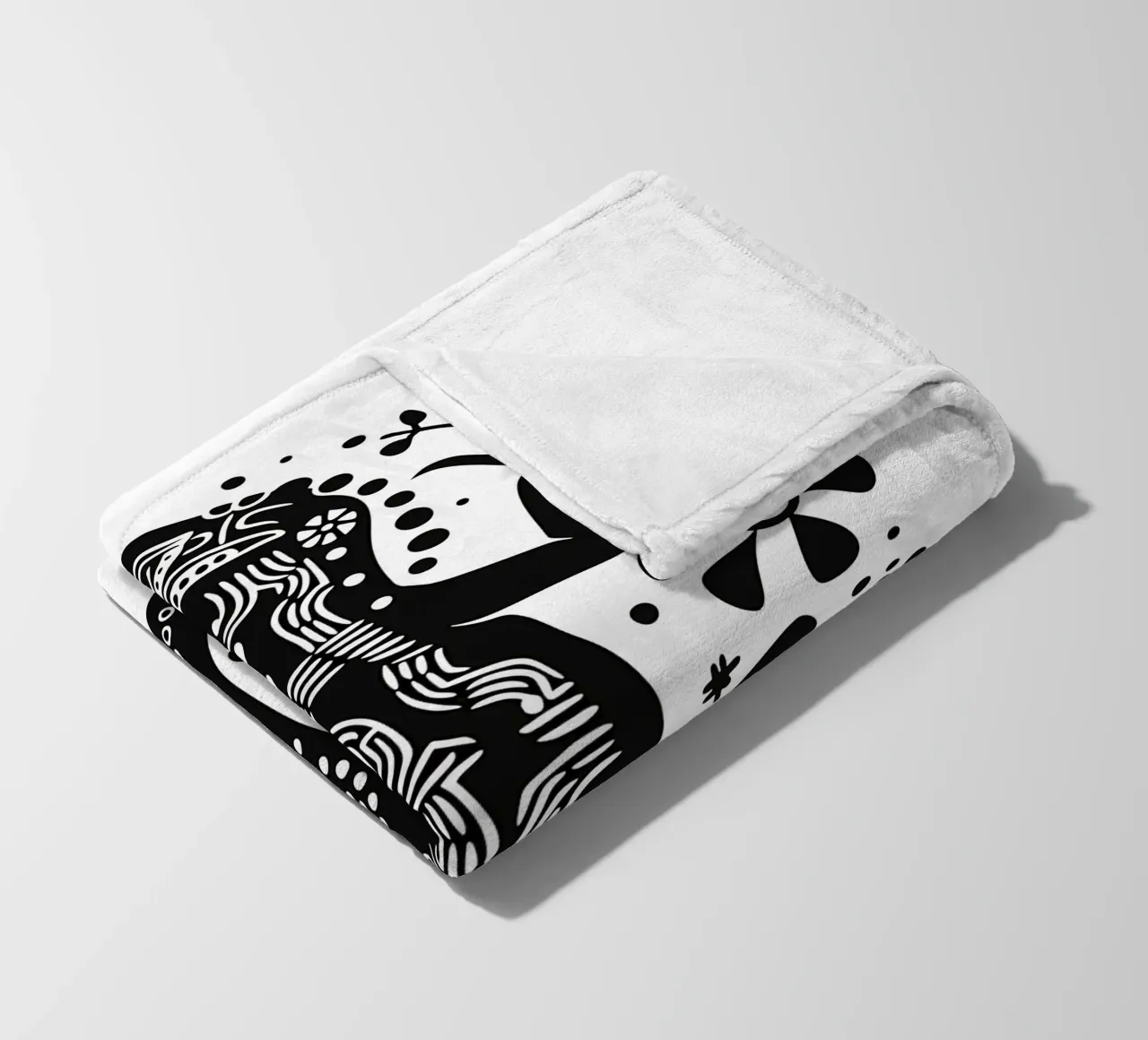 Lizard pattern fleece blanket by Autofocus