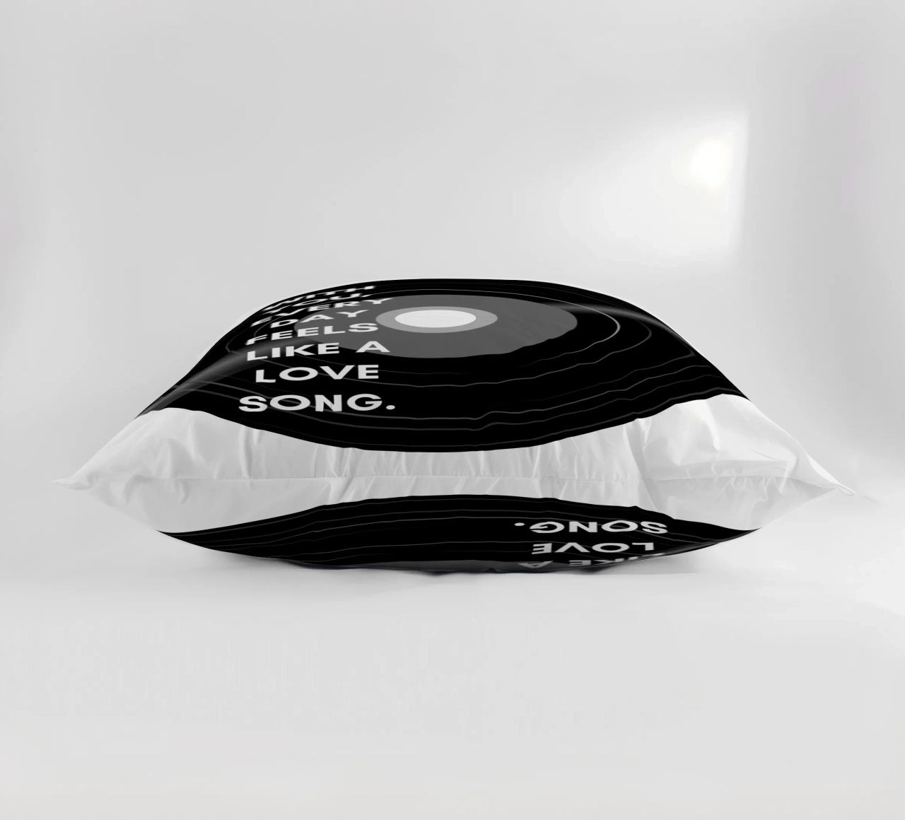Amore4 cuscino da Street Boutique