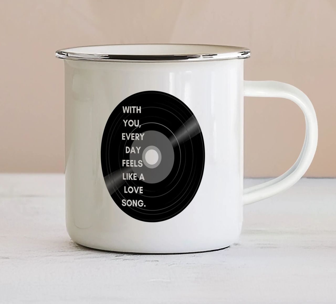 Amore4 tazza in smalto da Street Boutique