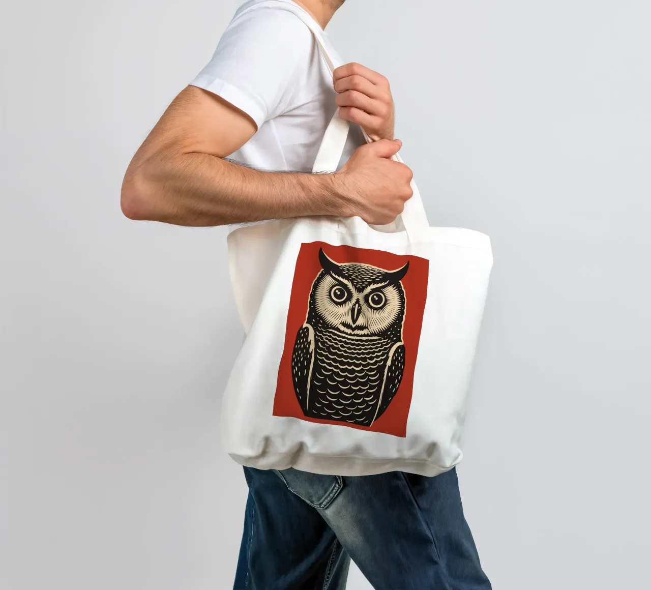 Gufo attento | Xilografia a colori borsa in juta da Autofocus