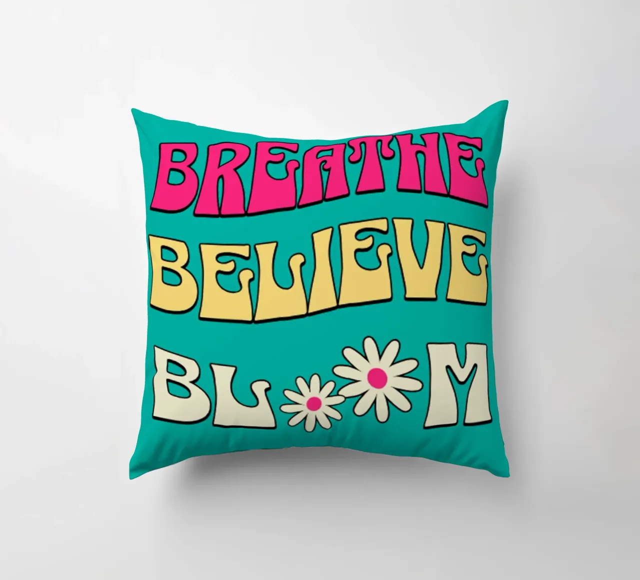 Breathe Believe Bloom In tendenza ora cuscino da Urban Life
