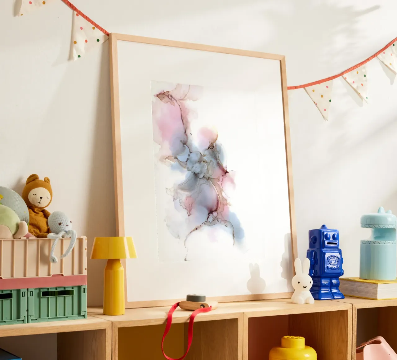 Macchie astratte di inchiostro fluido blu poster con telaio in alluminio da Susana Miranda ilustracion