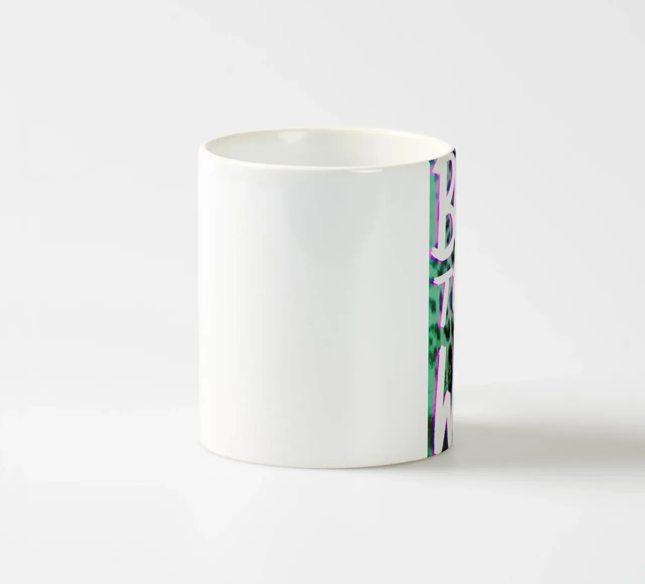 Born to be wild tazza in ceramica da Leah Flores