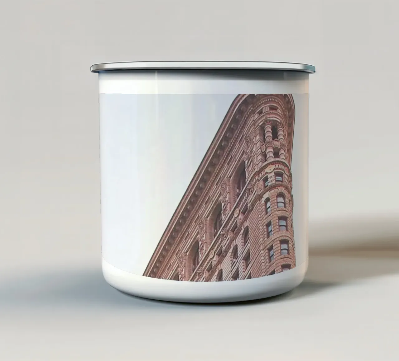 New York, VS I Architectuur van Flatiron-gebouw in de schaduw emaille mok van Julie Travel Photography