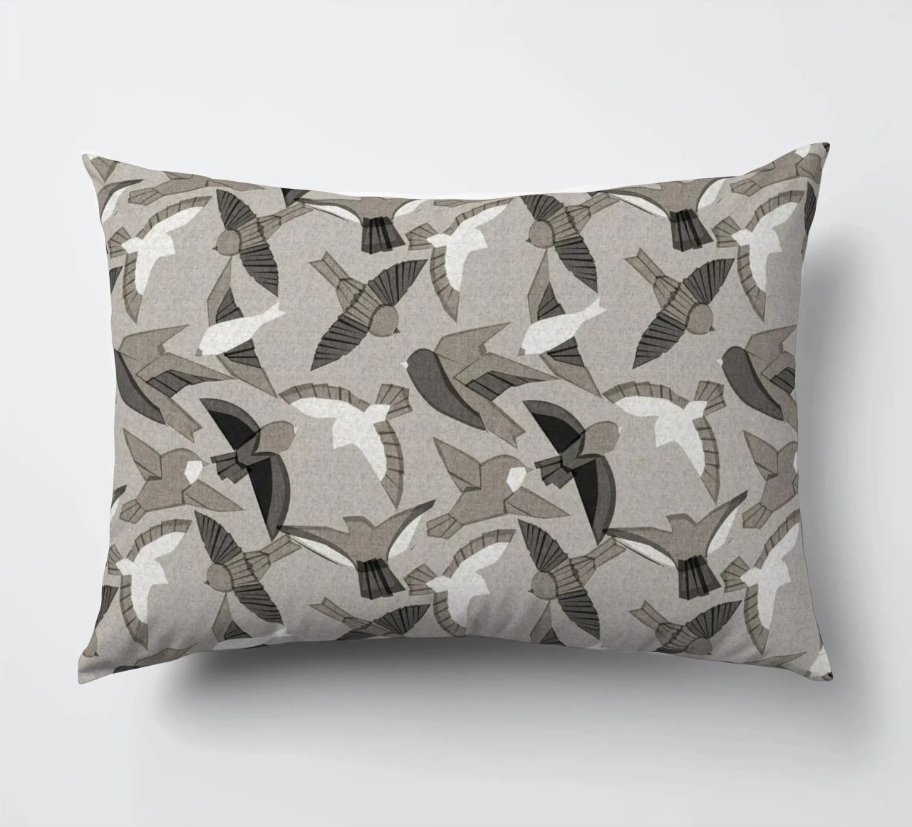 Cecilia Mok - Uccelli Itajime Grigio cuscino da The Artcircle