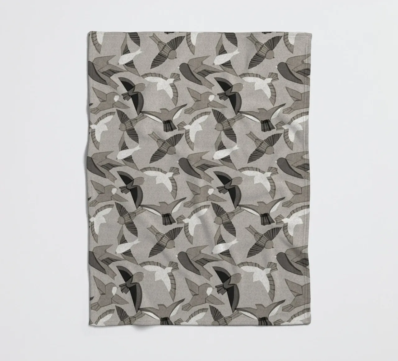 Cecilia Mok - Uccelli Itajime Grigio coperta in pile da The Artcircle