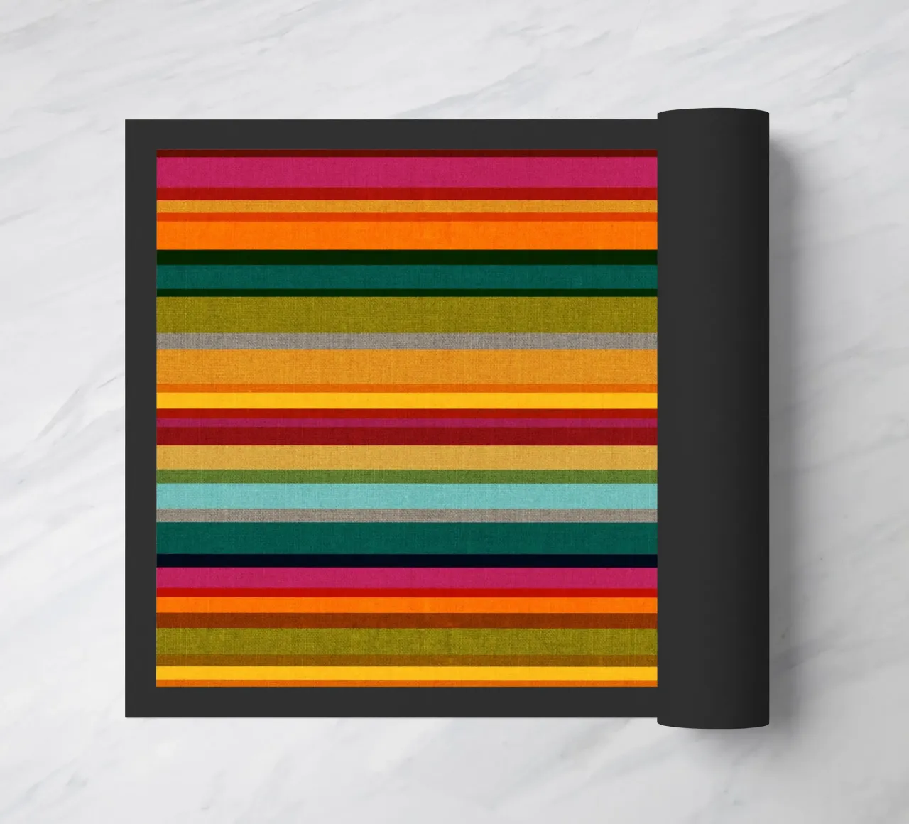 Cecilia Mok - Strisce caleidoscopio zerbino da The Artcircle