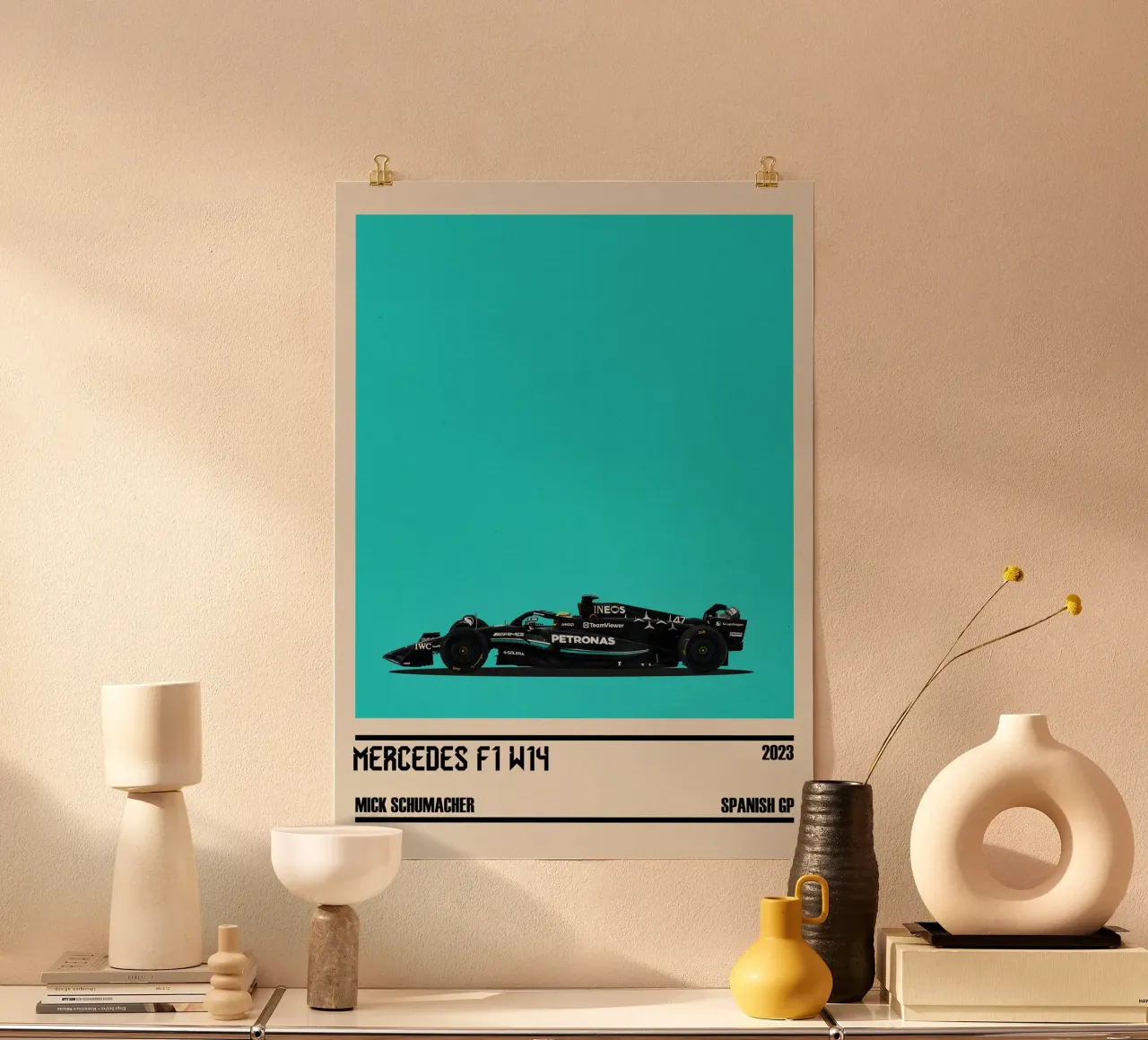 Mercedes F1 W14 AMG Petronas F1 Spanish GP tyre test 2023 Mi poster con telaio in legno da TheArtstudio