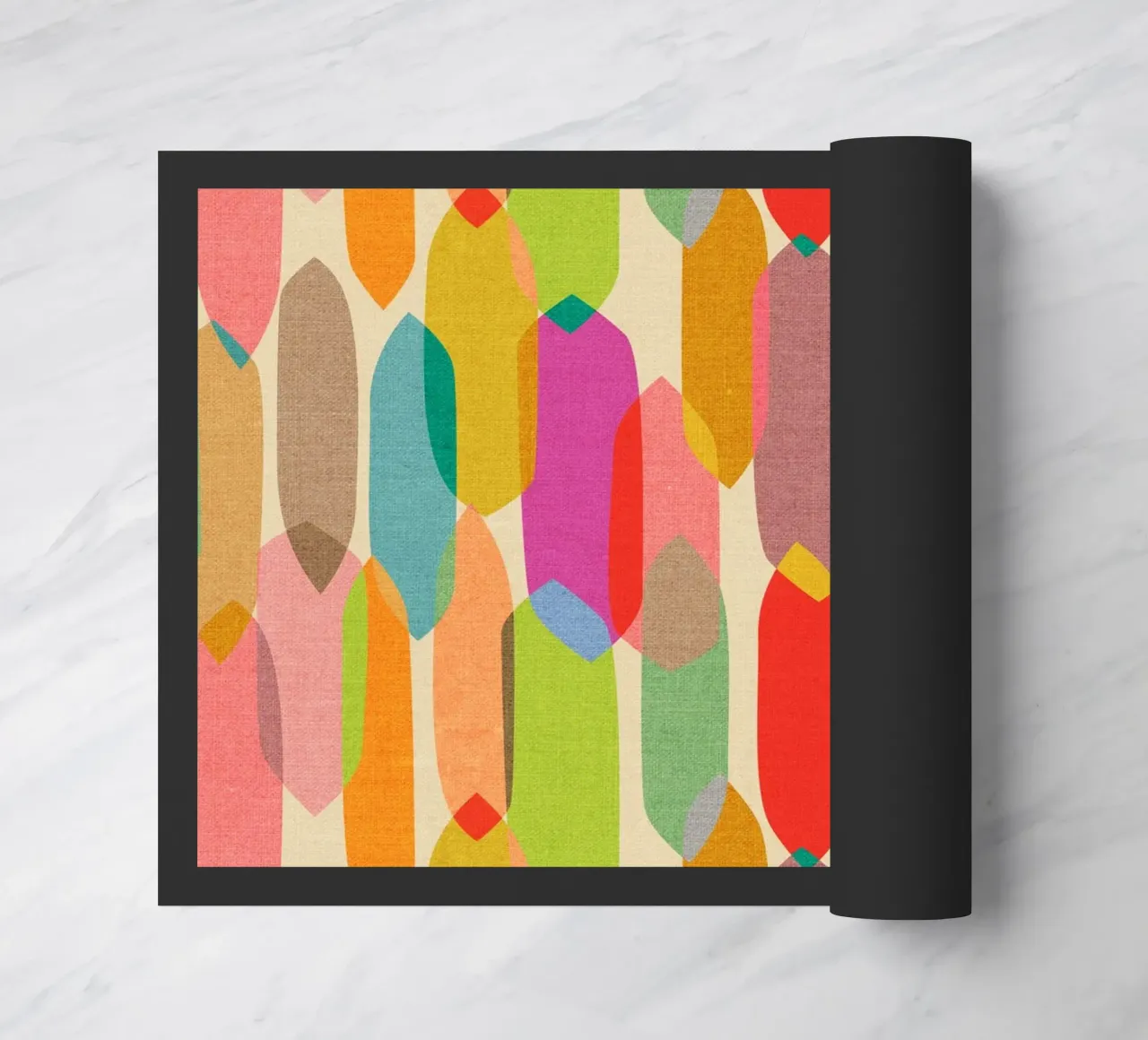 Cecilia Mok - Caleidoscopio di gocce di metà secolo zerbino da The Artcircle