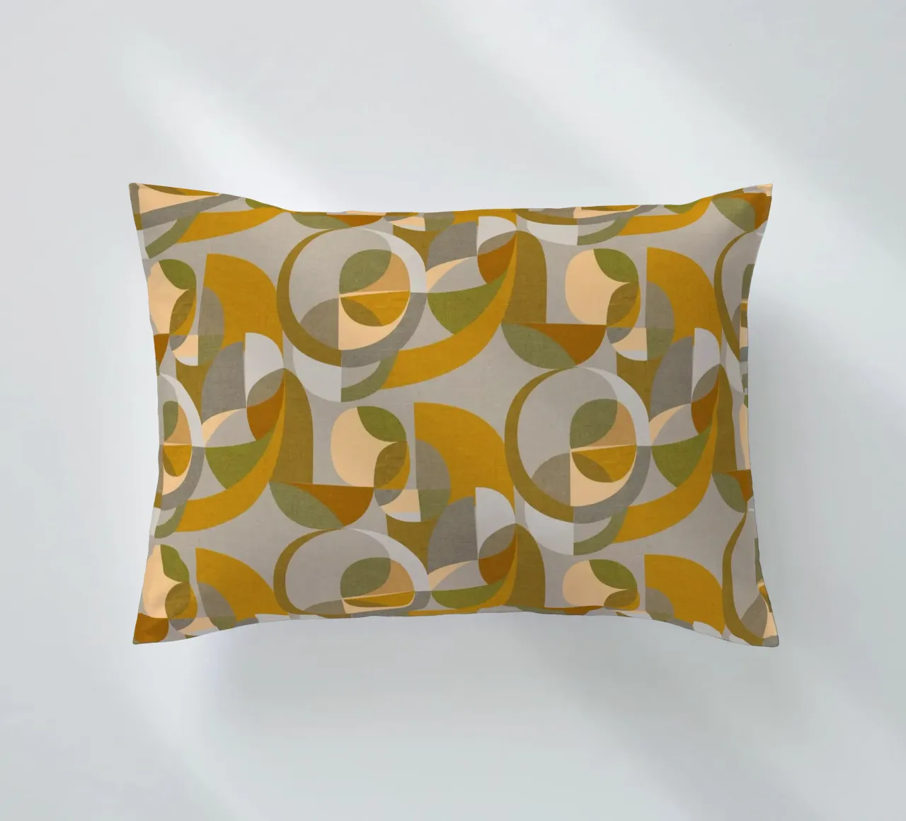 Cecilia Mok - Cerchi moderni in oro e argento cuscino da The Artcircle