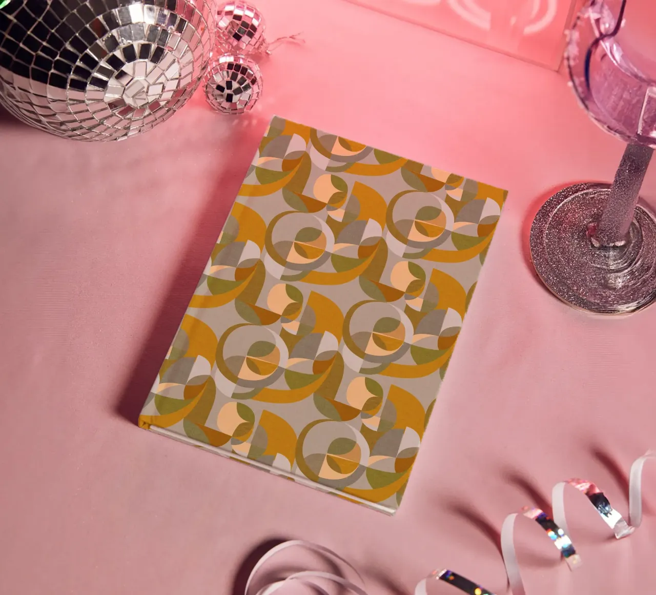 Cecilia Mok - Círculos modernos de oro y plata cuaderno de The Artcircle