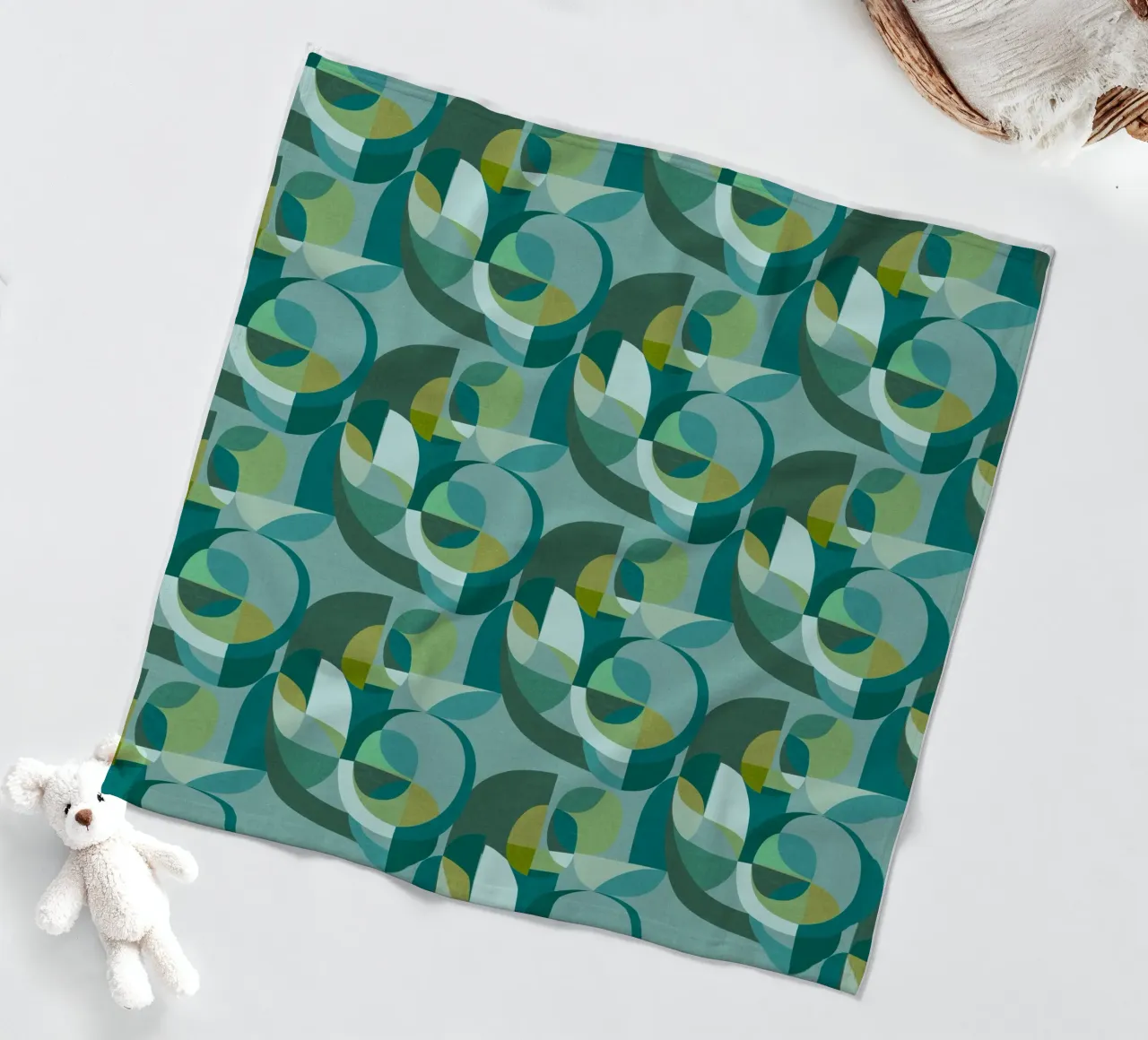 Cecilia Mok - Cerchi moderni verde acqua coperta in pile da The Artcircle