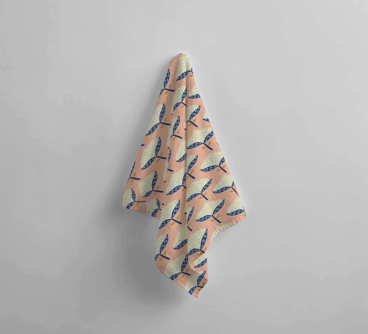 Scandinavian Flower Pattern asciugamano da bagno da Karin Bijlsma