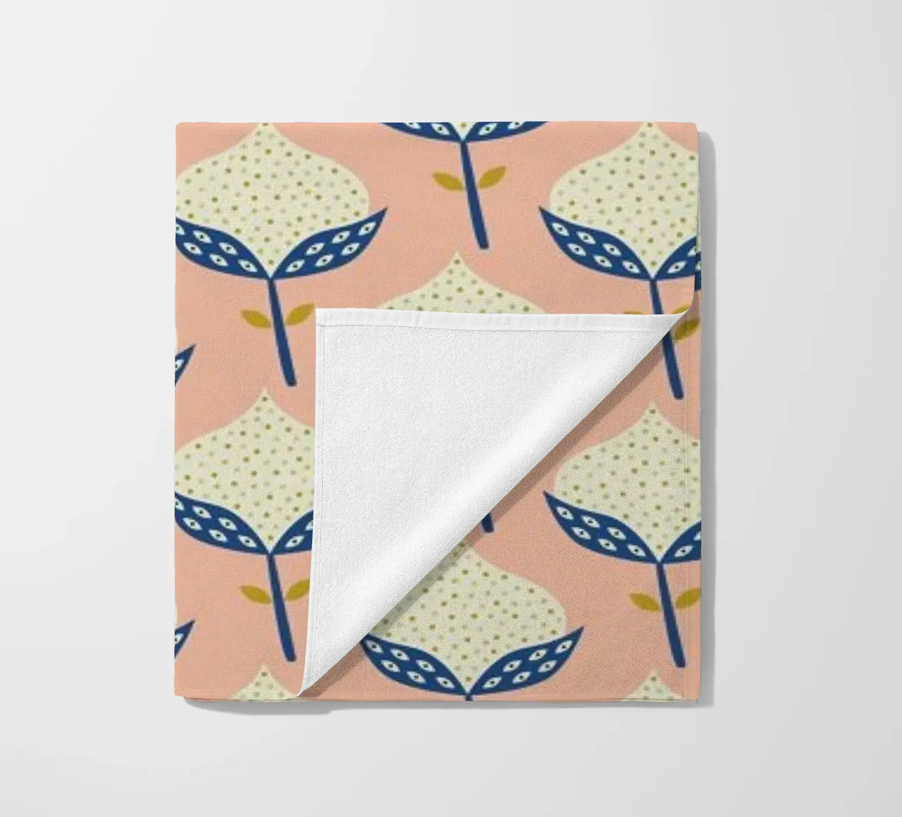 Scandinavian Flower Pattern telo mare da Karin Bijlsma