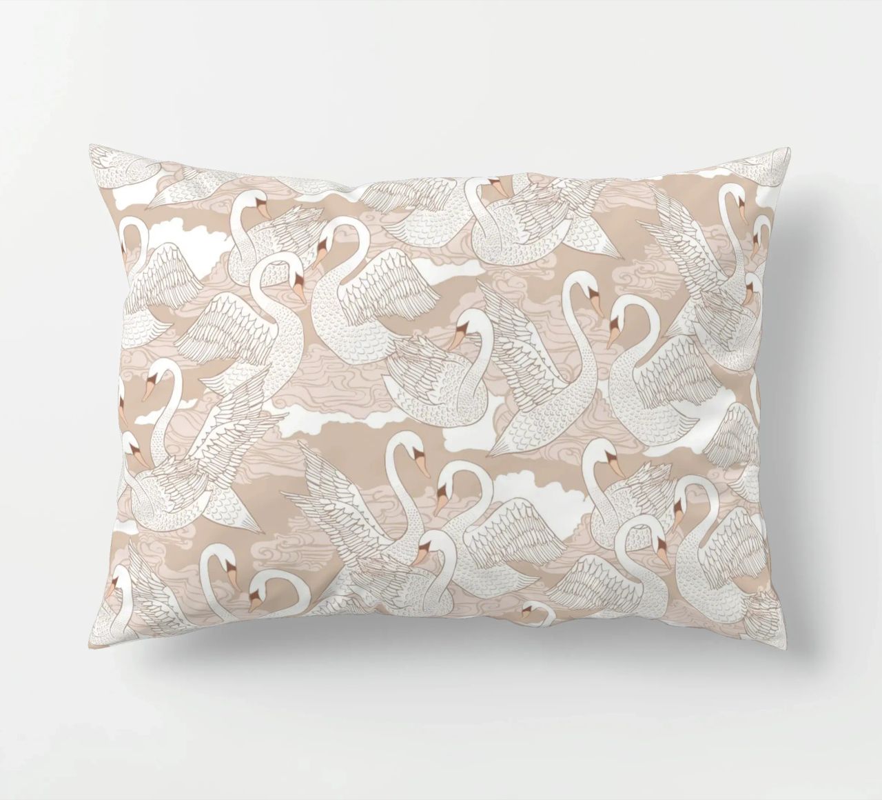 Cecilia Mok - Cigni di cotone cuscino da The Artcircle