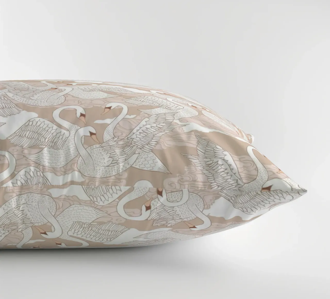 Cecilia Mok - Cigni di cotone cuscino da The Artcircle