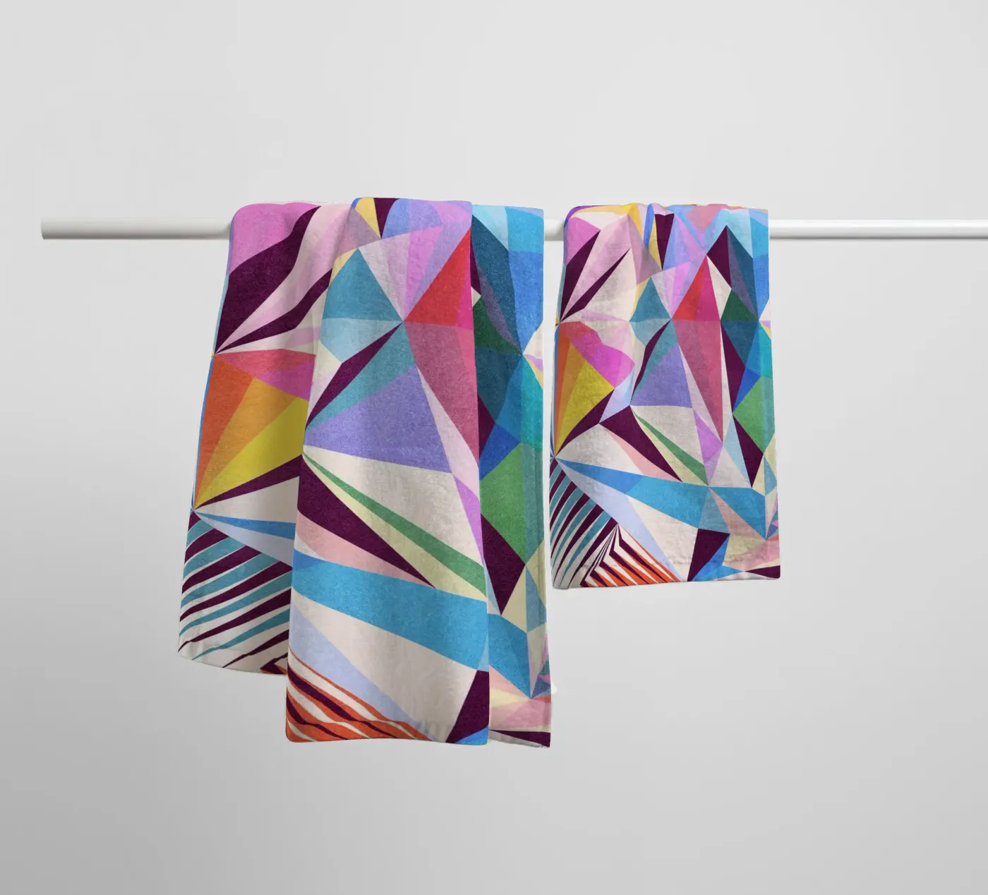 Joy badhanddoek van Lines Inside