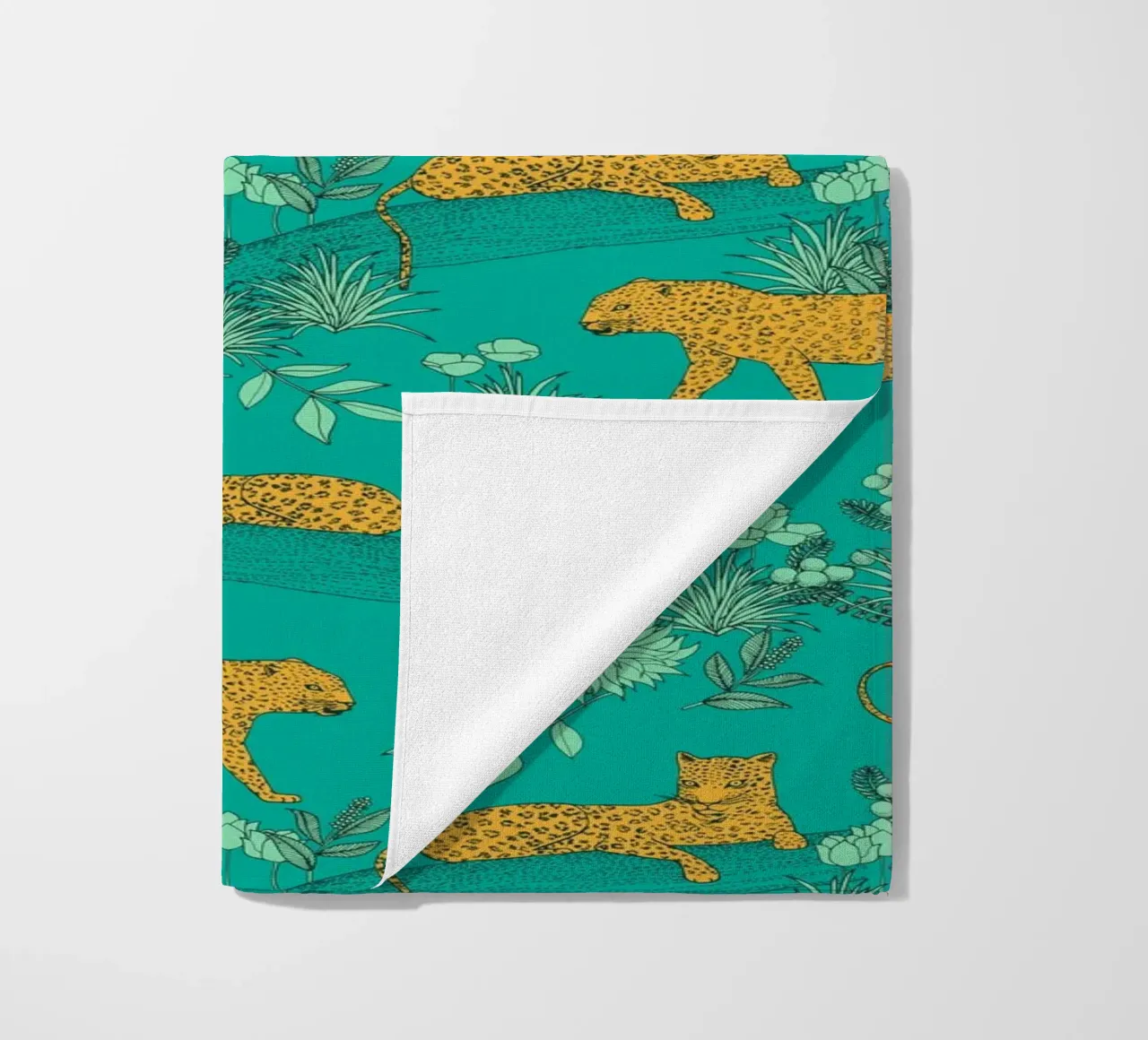 Cecilia Mok - Serengeti Leopard Ocean telo mare da The Artcircle