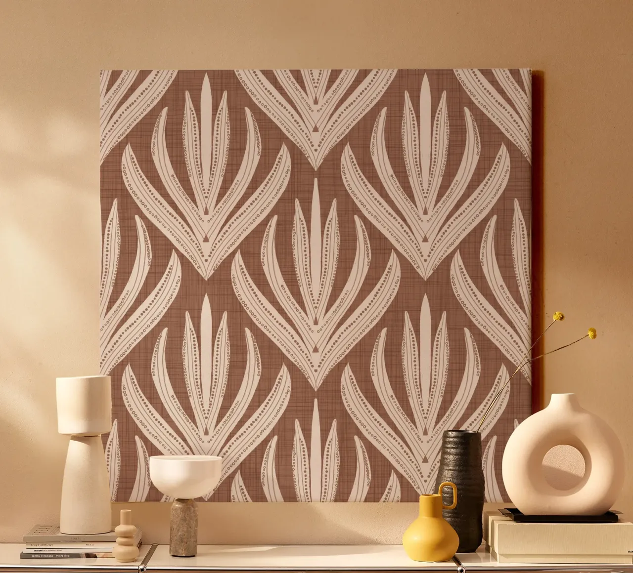 Retro Folk Leaf Mocha Mousse - Mid Century Modern Botanisch canvas met Baklijst van susanacosta