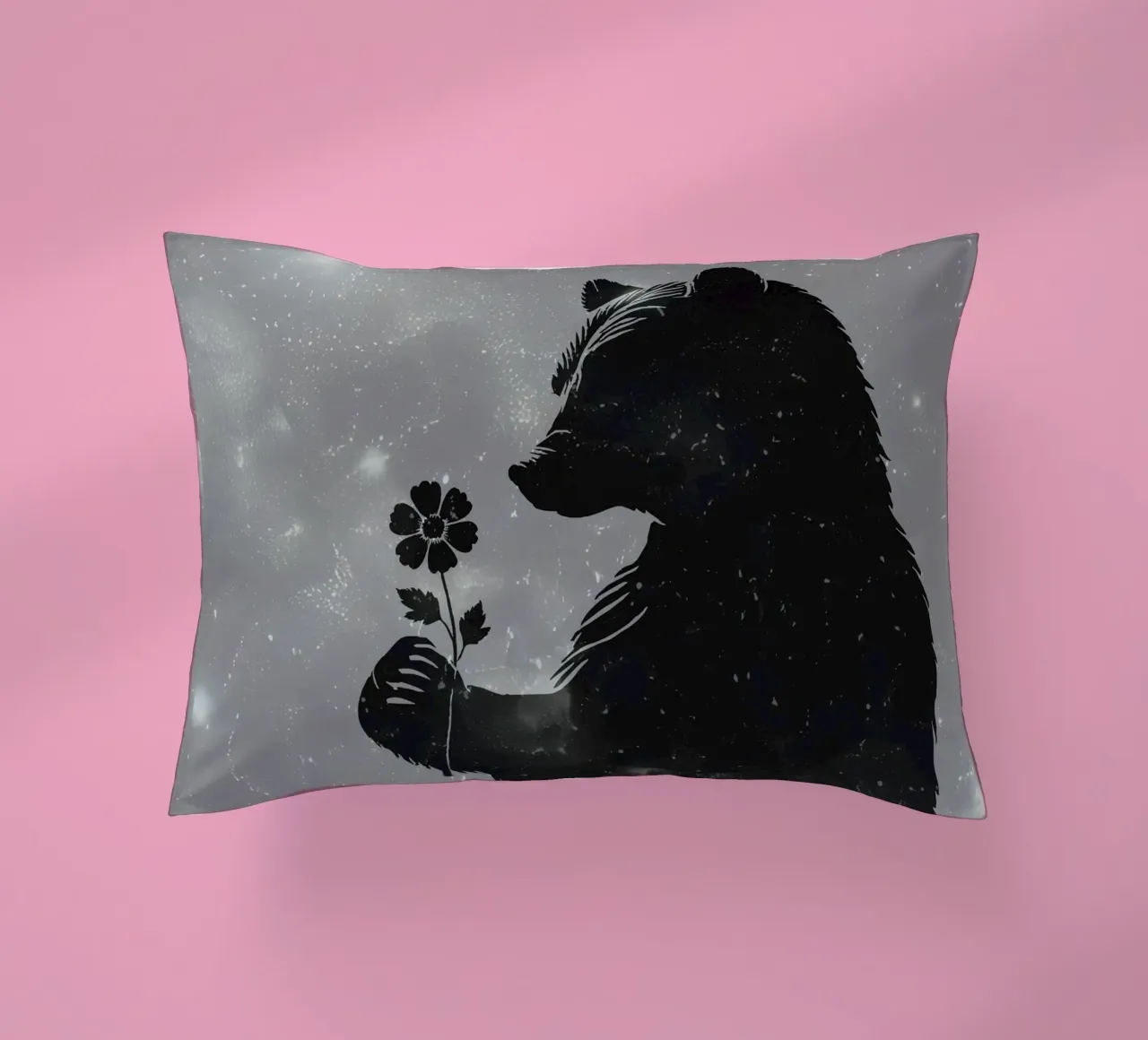 Sagoma di un orso con un fiore cuscino da namosh