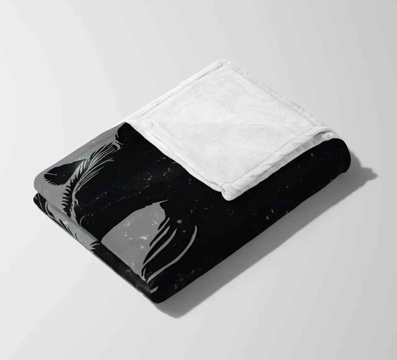Sagoma di un orso con un fiore coperta in pile da namosh