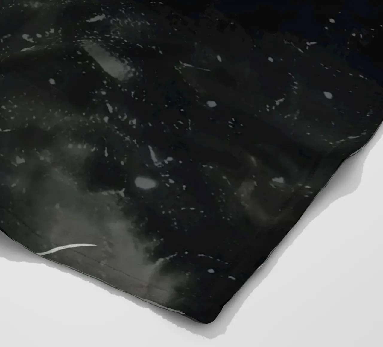 Sagoma di un orso con un fiore coperta in pile da namosh