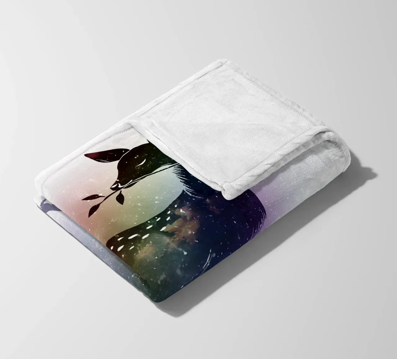 Silhouette di un cerbiatto - paesaggio stellato con i colori dell'arcobaleno coperta in pile da namosh