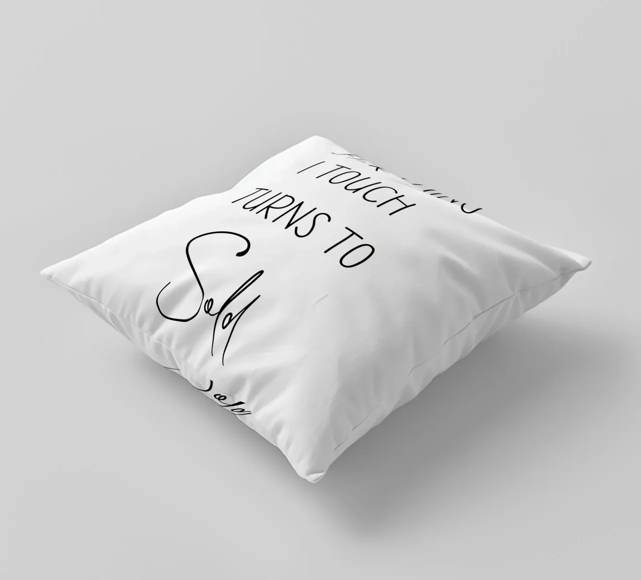 Tutto ciò che tocco diventa venduto cuscino da Shark Printables