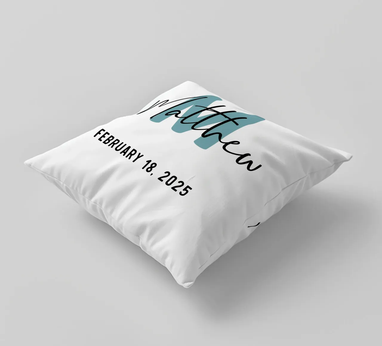 Nome iniziale personalizzato cuscino da Shark Printables