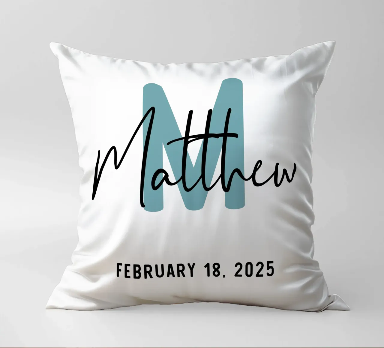 Nome iniziale personalizzato cuscino da Shark Printables