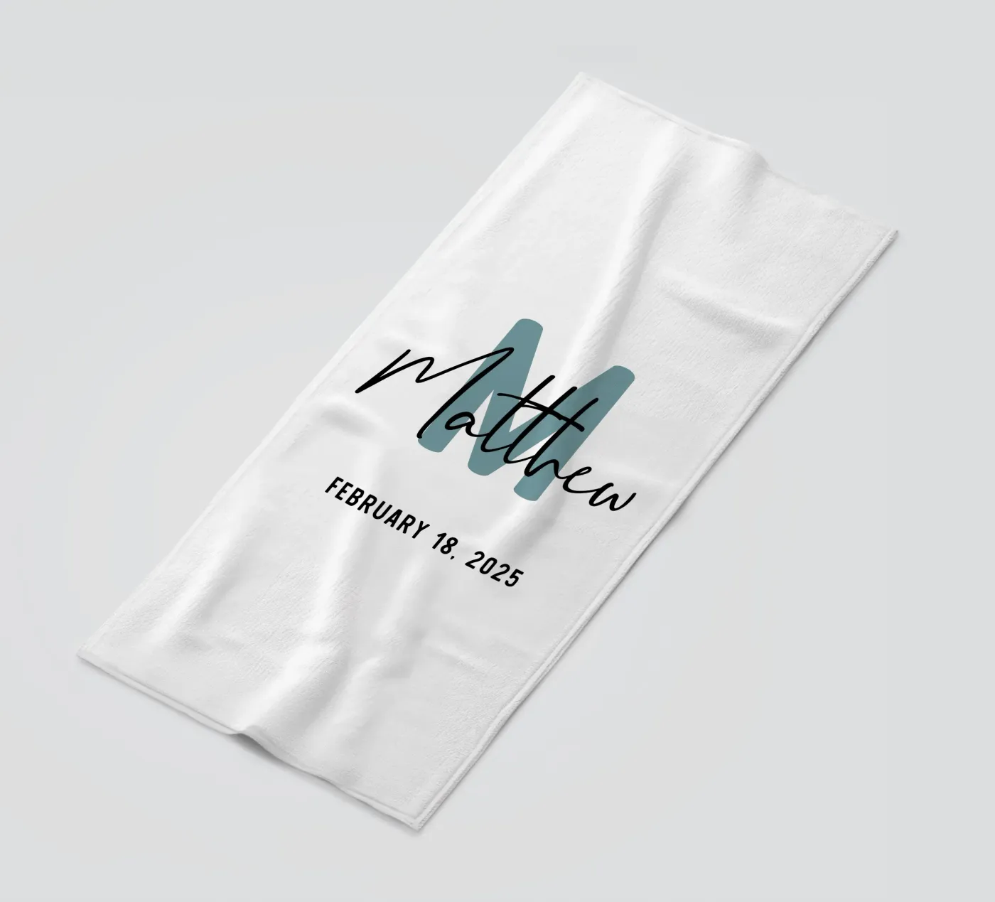 Personalized Custom Initial Name strandhanddoek van Shark Printables