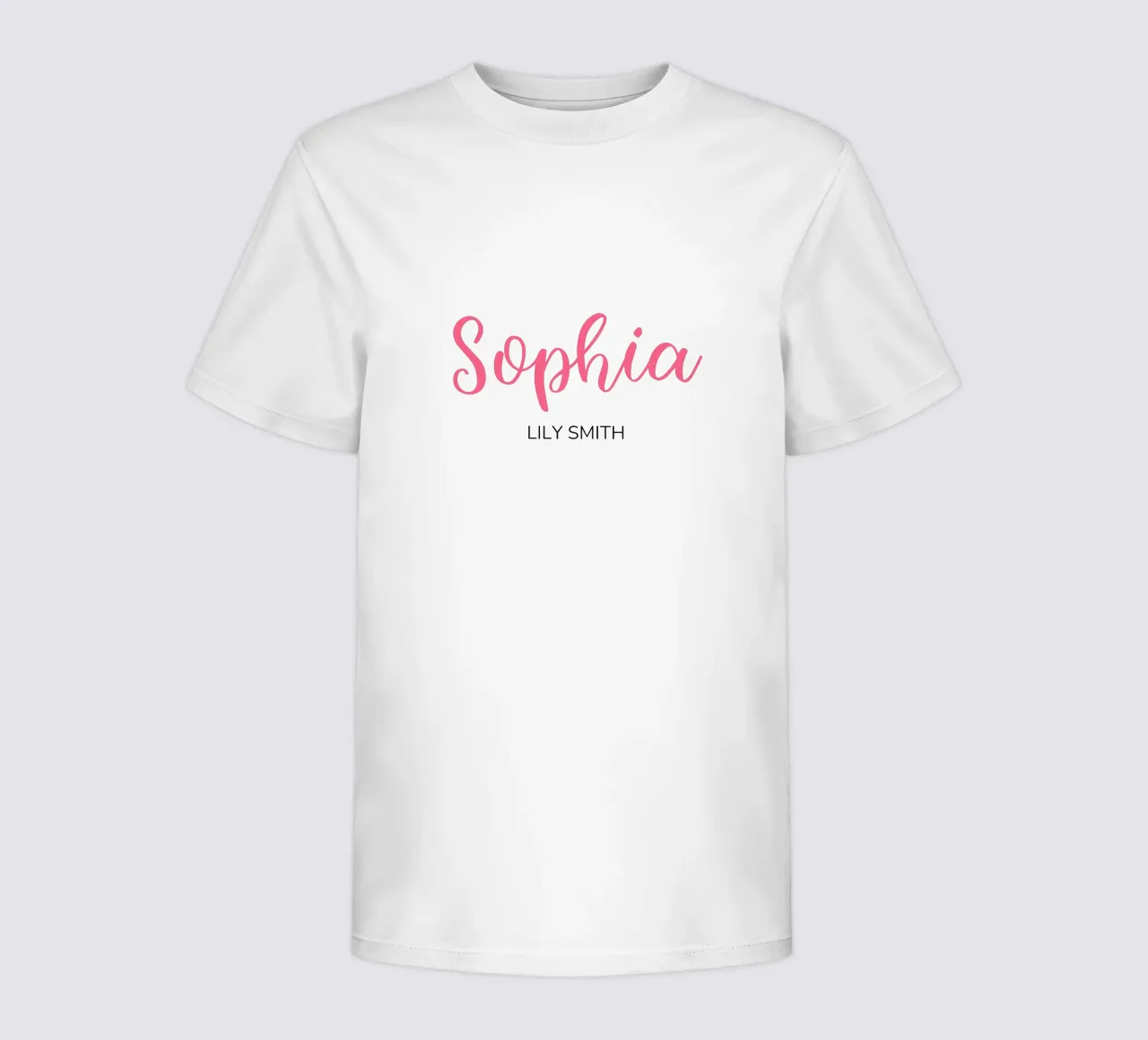 Gepersonaliseerde initialen & volledige naam kinder t-shirt van Shark Printables