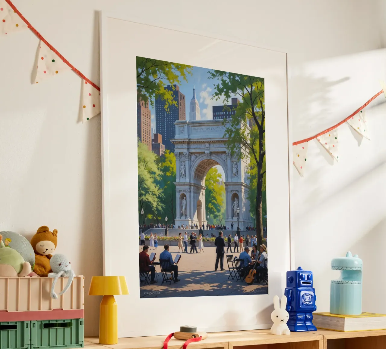 New York's Washington Square Arch in Summer poster con telaio in plastica da AlbertKlee